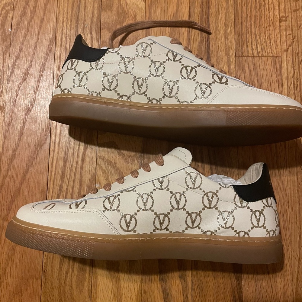 Valentino White and Gold Glitter Patterned Sneakers - Picture 4 of 7